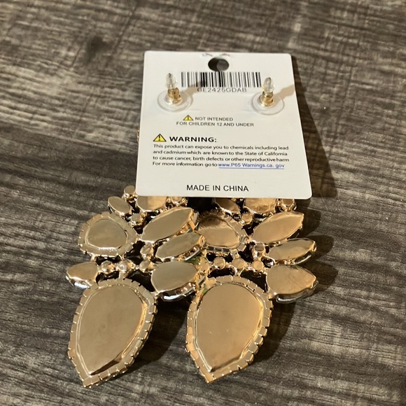 Large Gold AB Earrings - Picture 4 of 4